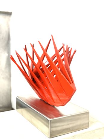 Red Oysters Table Top, Modern Sculpture